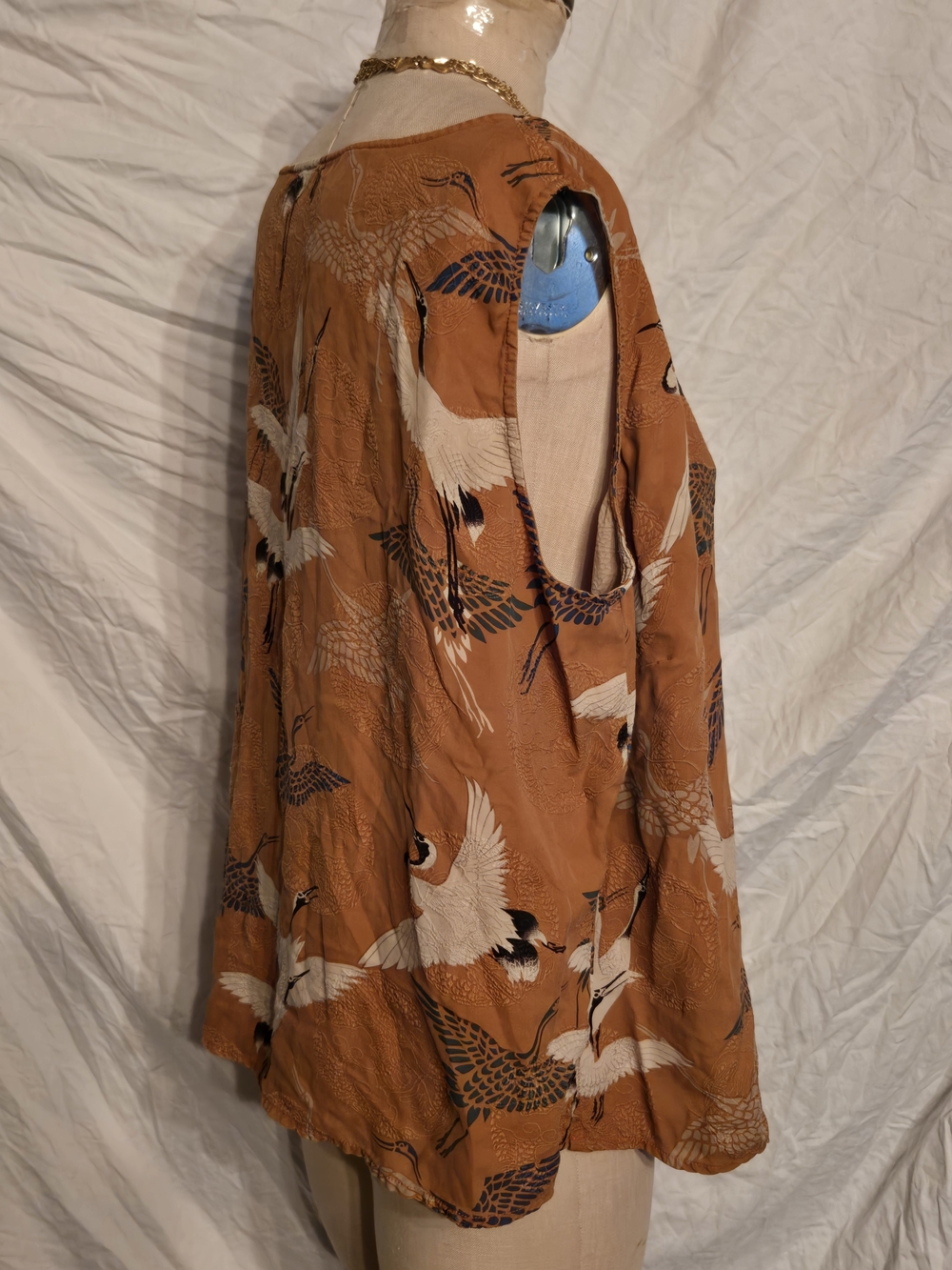 Citron Rust Brown Crane Print Short Sleeve Tee - Picture 5 of 8